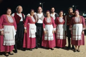 Χορευτική Παράσταση στη Δραπετσώνα